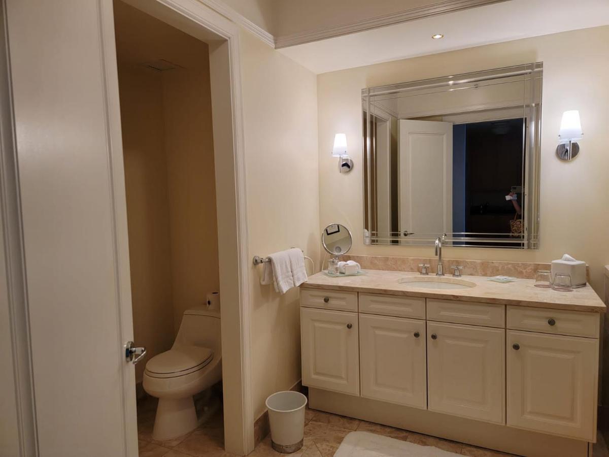 Four Seasons Suite Маямі Екстер'єр фото