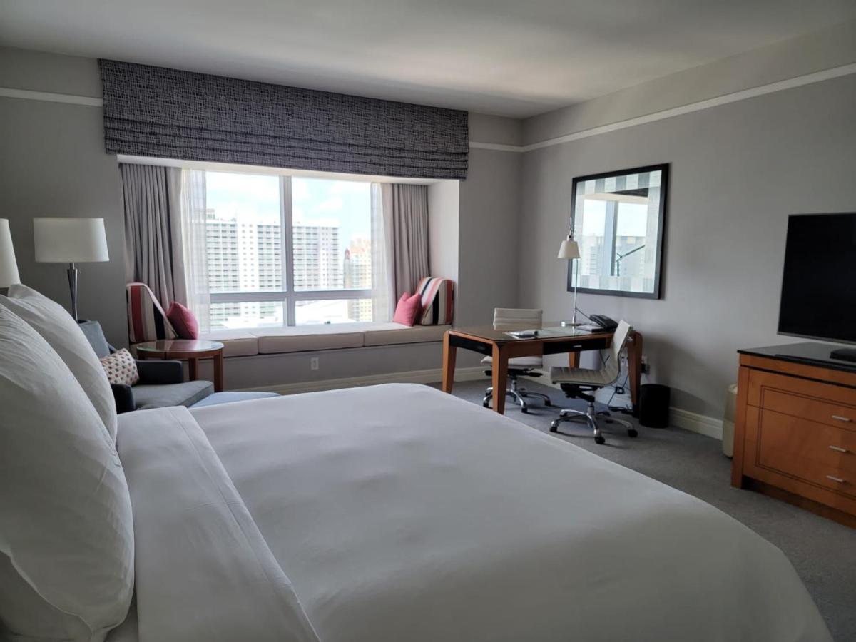Four Seasons Suite Маямі Екстер'єр фото